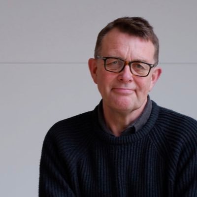 I work as an examiner and presenter, and offer advice, assessment, tuition and training in GCSE English Language, specialising in Eduqas.