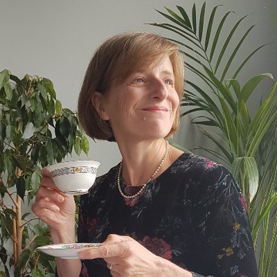 BloomsburyBlue's profile picture. Author of 1920s murder mysteries.