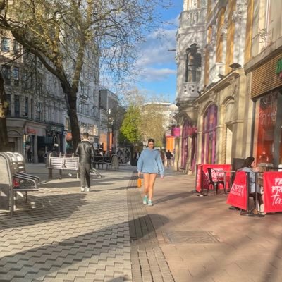 Olamiez's profile picture. 