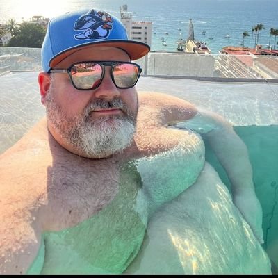 only fat BEARS and daddy allowed , 18+ contant aka all this content is not owned by we so tell me i will delete it