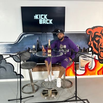 #ItzWicks #JayWicks #ContentCreator #PodCaster New Pod Called “The Kick Back” Tune in and Thanks for the love and Support! Click link in Bio to Subscribe