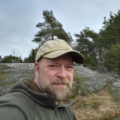 magnus684's profile picture. Antisocialist