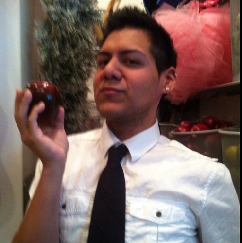 kpez_says's profile picture. retweeter of funny shit I find and live-tweeter of overly dramatic telenovelas