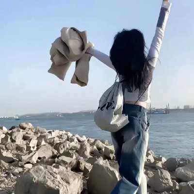 I can't go back to the past, I just want to live well in the present.
