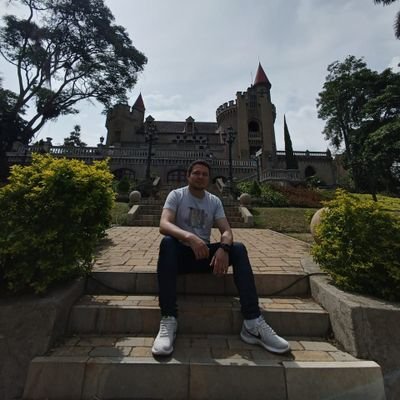 Bogotá. Colombia, aprendiendo de bolsa y mercado bursátil 📊📈📝 .. amante del fútbol⚽.