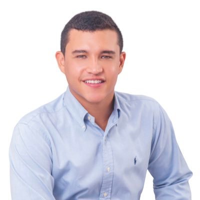 Candidato a la Asamblea de Córdoba 🙌🏽Hijo de Dios y del fuete Juancho Rois ✍🏽Concejal de Monteria 2020-2023   #PorCórdoba❤️💙 Así y Cambio Radical #58
