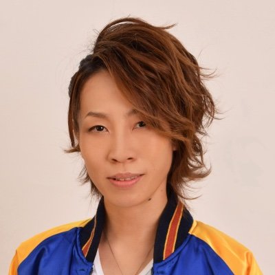 「チョクメ!」やってます。声の仕事(セワシくん、トラッカー🐕🇪🇸🧭トゥーンリンク🗡️💣)をしたり、歌ったり。TMR西川さん、霧矢大夢さん、嵐の大野くん、Aぇ! group末澤くんを推してたりします。✉️は〒160-0022 東京都新宿区新宿1-19-10 サンモールクレスト402号 ケンユウオフィスまで