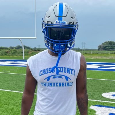 5’10 200lbs RB @ Cross County High School🦅