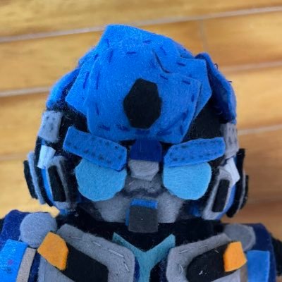 特撮や洋画・洋楽が好き(特にtransformersとゴジラ) TFが好きな人と繋がりたーい!最近人形作りと勇者シリーズ観るのにハマり中 、絵も描いたりするよ。受験生なのであまりツイートできないかも...