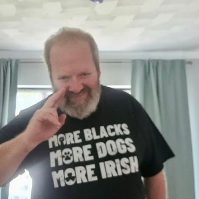 30 years an exile in London.
Ireland, Leinster, Cill Dara Abu. Gatekeeper of the Twitter Swearing Legend's Hall of Fame. #JoinAUnion Blue ticks can fuck off.
