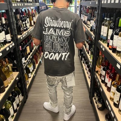 BluntzndFundz's profile picture. 