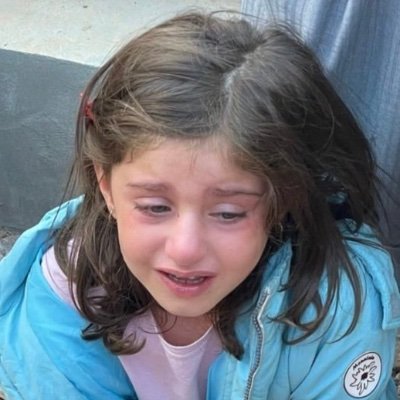 juliana01997's profile picture. هیچ شخص و عقیده ای مقدس نیست.  
زن، زندگی، آزادی