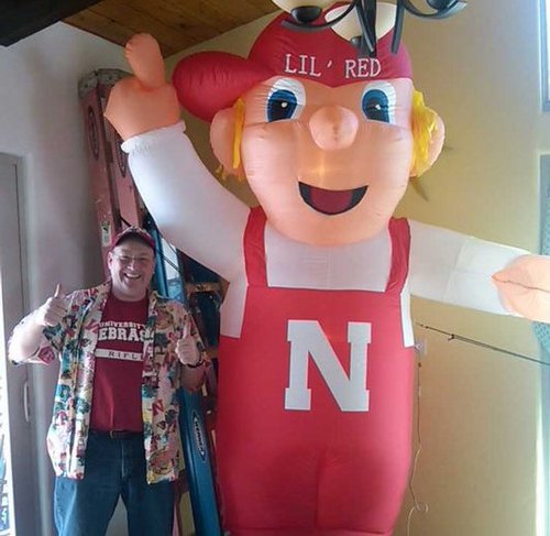 Nebraska Cornhusker fan. Strong believer in the Dave Ramsey philosophy of getting personal finances in order. Global Volunteer. Alpine Bank employee.