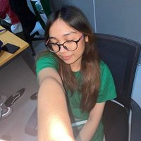 (≧◡≦) (@florieeeeeeee) 's Twitter Profile