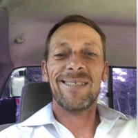 Robert (@robertrades) 's Twitter Profile