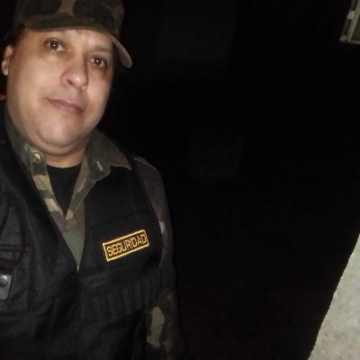 soy empleado de salud publica de planta permanente desde 2013 y laburo en hospital salica villa berthet soy jefe de seguridad en el hospital salica