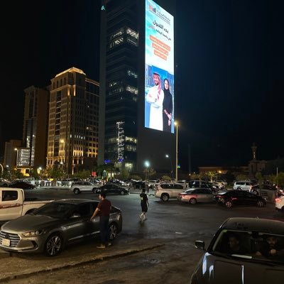 _77zo's profile picture. اللهم بدل حزني فرحا و همومي سعادة و ضيقي فرج و ارزقني يوما أفضل من أمسي فليس لي سواك يا رب