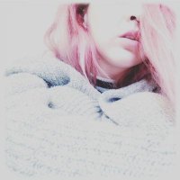 Emili(@ReactionBlocked) 's Twitter Profile Photo