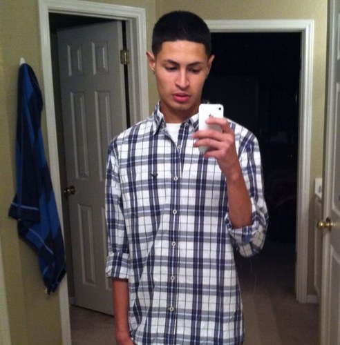 MarioArzola93's profile picture. 