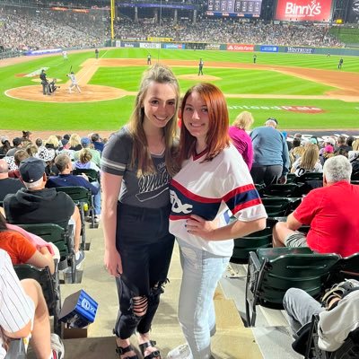 this entire twitter account is literally about the white sox and the white sox only