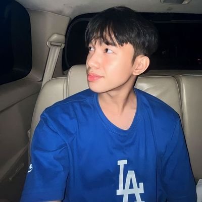 donisinthehaws's profile picture. 