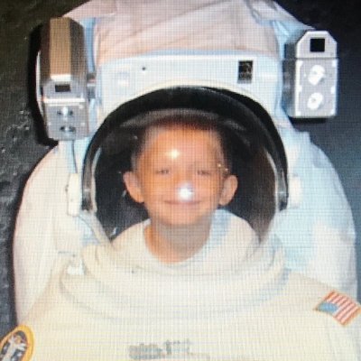 ItsRomaRave's profile picture. Rust Content Creator.