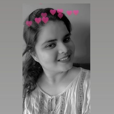 chanda_charu's profile picture. 