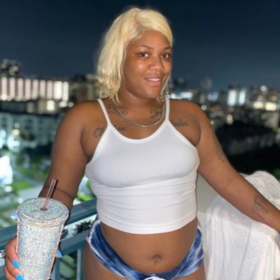 Real ThotWife Of Atlanta (Ebony HotWife), Happily Married & Enjoying The Swingers Lifestyle 304 Wife 🍍🍍https://t.co/YMMcoz1Bi4