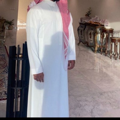 أبتسم وكن على ثقه أن الغد أجمل كن بسيطآ تكن أجمل