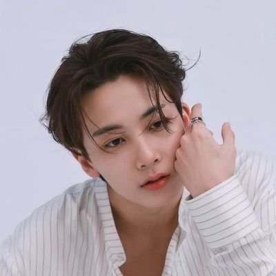 ult is✨17✨ | svt | enha | trsure | twce | blckpnk | le ssera |