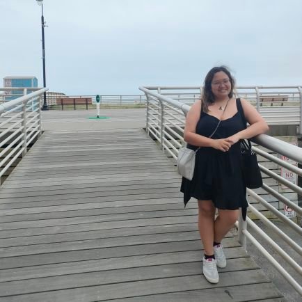 glibhysteria's profile picture. the stories keep me, and she's not really here.