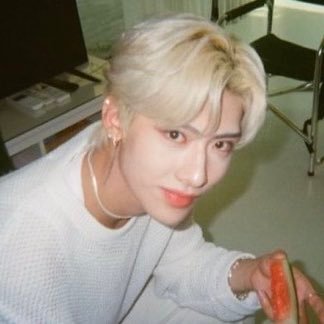 ⋆。 🐰🍨 fangirl acc ♥︎ ˚ 🎀 ꒱ ꊞ ✿ support; @ZB1_official @BTS_twt @NCTsmtown ChengYi ZheYuan MingHao RuiChang♥︎