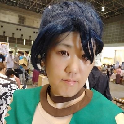 xiong_14's profile picture. 名古屋県在住。コスは、FF.KH.鋼の錬金術師など。洋画コスはLOTR(指輪物語）。ファンタジー、RPG好き。世界史は中国史、イギリス史が特に好き。基本的にコスジャンルは幅広く。
今は80年代東映アニメの作品をやりたいところ。