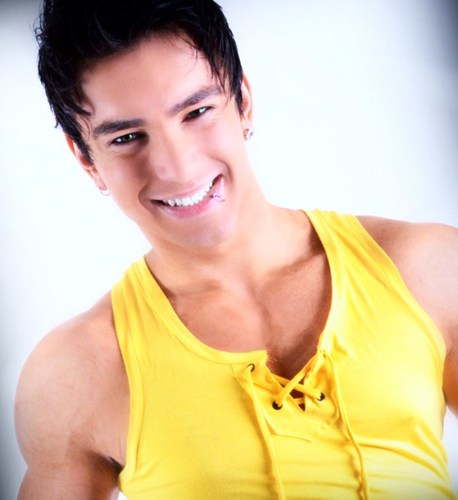 FACEBOOK: http://t.co/l9iZOSBXm7


SITE PESSOAL:  http://t.co/kqzZa0rZyk!