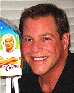 CleaningLikeMen's profile picture. CLEAN LIKE A MAN - Housekeeping for Men (and the Women Who Love Them) by Tom McNulty, published by Random House - faster, easier, guy-friendly cleaning tips.