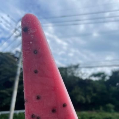 eRoinwhhOA45615's profile picture. 