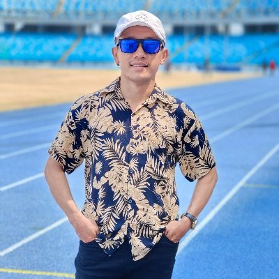 ly_mit's profile picture. 