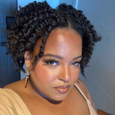 zioneamonie's profile picture. ♡