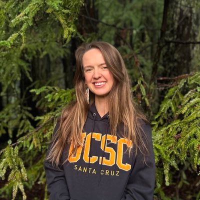 Psych/Soc Student @UCSC. Transformative Justice Advocate. Here to learn about grad school & social psych things🎓🔎 Peace is a Human Right. Abolish the PIC.