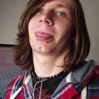 CamPhantomhive's profile picture. 12049050666