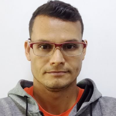 andyfxz's profile picture. Web designer