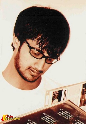 VixxVicky's profile picture. I am a simple guy, 
friendly,
I hate proudnes,rudnes,
I hate liers,
I have a lot of Attitude,
People say that i am a dificult person to understand...