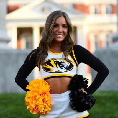 University of Missouri Cheerleader @MizzouCheer_ @mizzousptmgt | make dreams a reality & own every moment