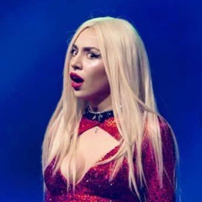 account made to showcase all the struggles from the ava max fandom 💎