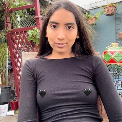 ☆ Long haired Mexican Latina gamer/nerd with a hot b0dy ☆ ONLY show my höles+naked videos on sites 𝐍𝐄𝐕𝐄𝐑 here! ☆ Free page+affordable content! Run by asst
