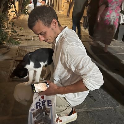 NovekinTv's profile picture. Full Time Developer and Content Creator in Free Time