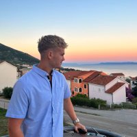 Harry Edwards (@harryedwards823) 's Twitter Profile