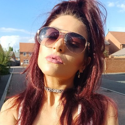 23YO #submissive #bisexual #sugarbaby.
Offering #sexyfun, looking for #dominant & #dirty new pals& #onlyfans
#FOLLOW AND I'LL FOLLOW BACK!!!
🥰😘😍💋💝🍊🍆🍊