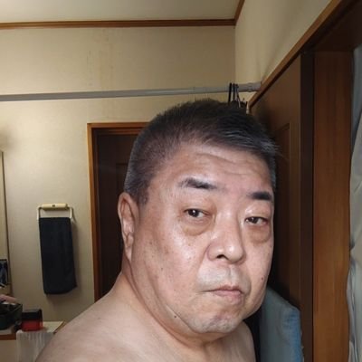 兵庫県神戸市在住の組合員です。
1960年生身長163cm 体重98kg 尻回り115cmウケです。