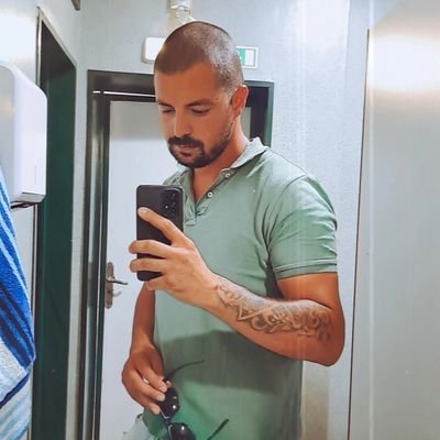 ♌️ Leão
😈⭕️🖤
A ideia é e será aproveitar a vida vivendo um dia de cada vez...💪🙏🫶